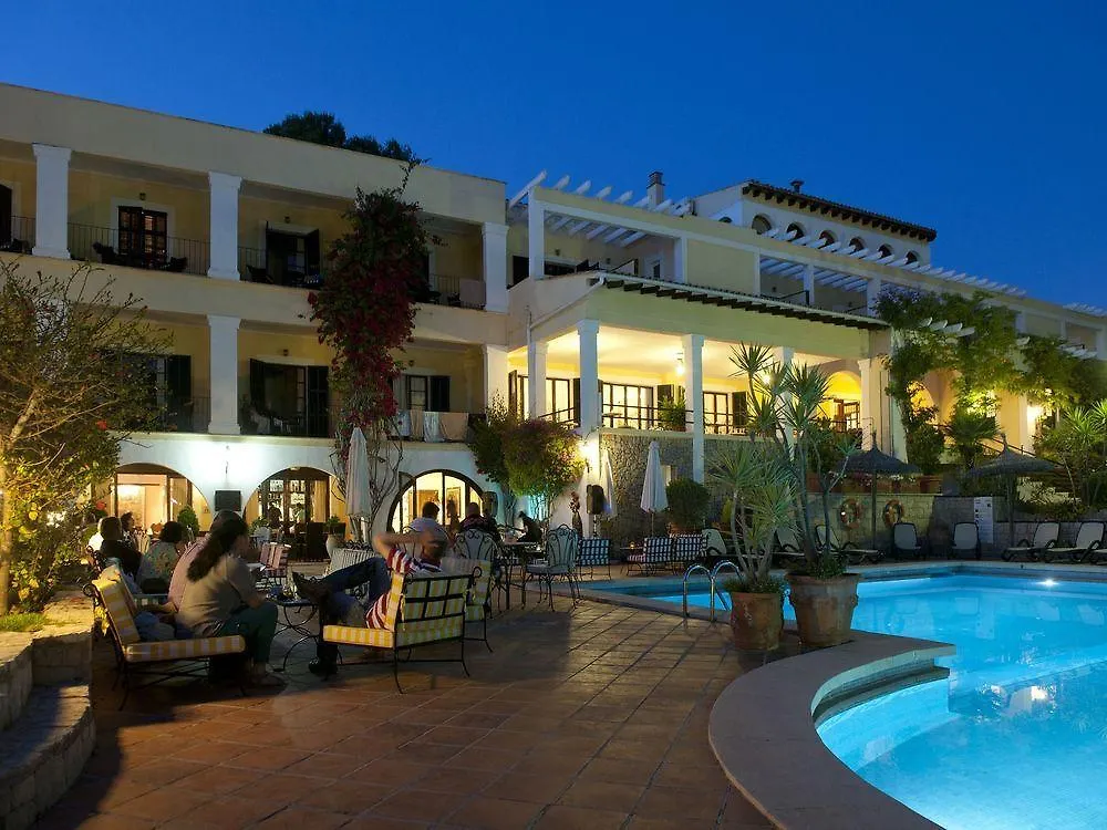 Hotel Bahia Peguera 4*,