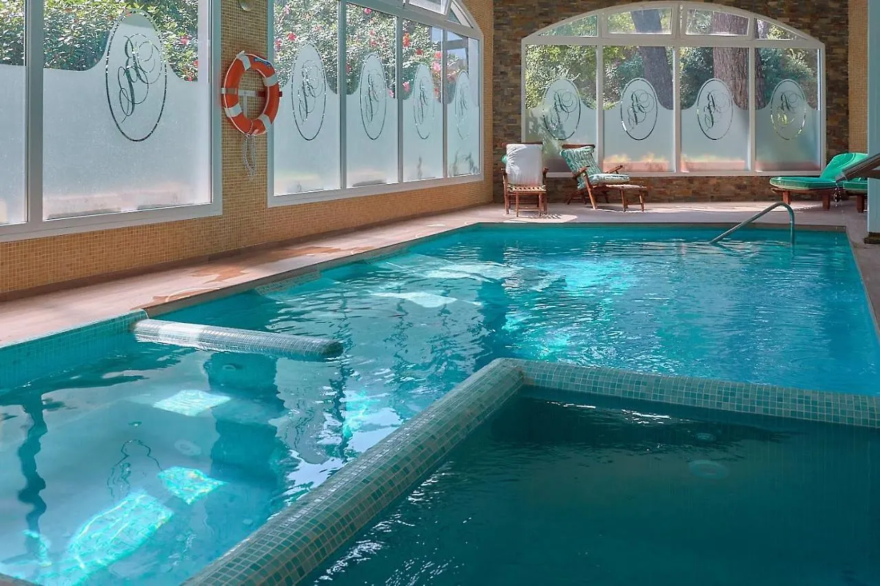 Hotel Bahia Peguera 4*,  Spain